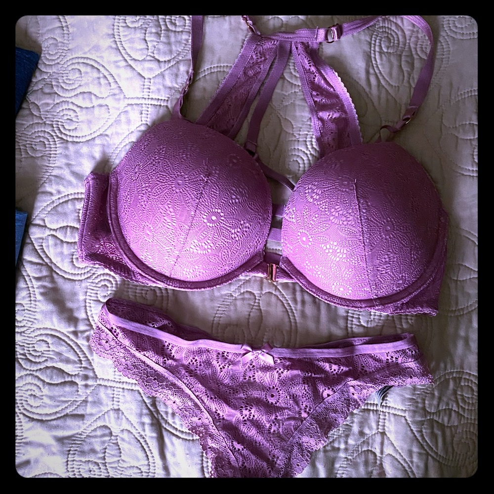 Victoria secret bra and panty set. Open to offers